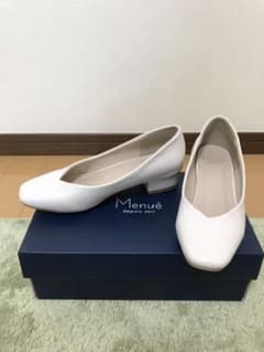Vカット スクエアトゥ チャンキーヒール パンプス 3cmヒールのサムネイル