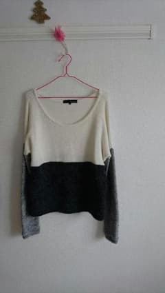 Decious ニットのサムネイル