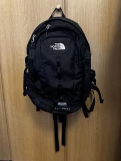 ノースフェイスホットショットのサムネイル