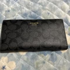 h*o様 COACH ブラック 長財布のサムネイル