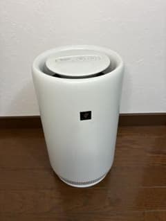 SHARP 空気清浄機 FU-NC01-W 本体 - メルカリ