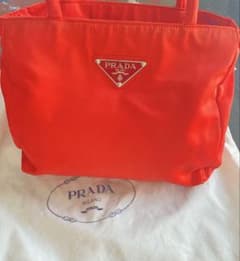 PRADA 赤 ナイロン トートバッグのサムネイル
