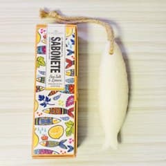 【新品・未使用】Castelbel Porto　魚型香水石鹸　レモンの香りのサムネイル