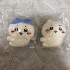 ハチワレ ちいかわ クリップぬいぐるみ ガチャガチャ　2個セットのサムネイル