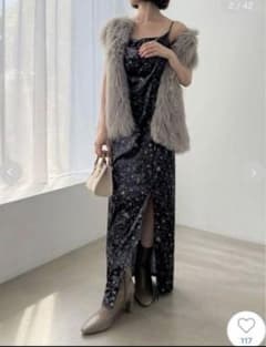 snidel スナイデル　ベロアプリントキャミワンピース　花柄のサムネイル