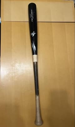 FIELDFORCE 硬式木製バット 84cmのサムネイル