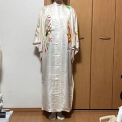 チャイナガウン 白 ドラゴンと鳥 ジャケット コスプレ 中古17のサムネイル