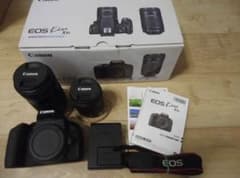 Canon EOS KISS X9i EOS ダブルズームセット　おまけ付きのサムネイル