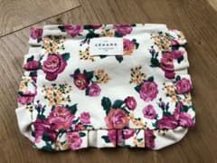 Sezane セザンヌ　ばら柄ポーチのサムネイル