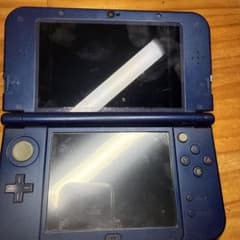ニンテンドー3DS 本体 ブルーのサムネイル