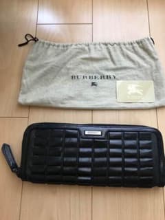送料込】バーバリー プローサム ランウェイ クラッチバッグ 財布 