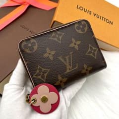 希少✨ルイヴィトン モノグラム ジッピー パース フラワーチャーム 財布 希少✨ルイヴィトン モノグラム ジッピー コインパース フラワー