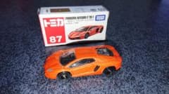 トミカ No.87 ランボルギーニアヴェンタドールLP 700-4のサムネイル