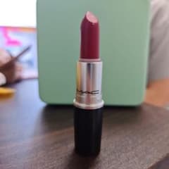 MAC マットリップスティック 612 ロシアンレッドのサムネイル