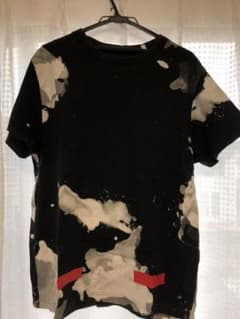 最終値下げ！off-white  オフホワイト　Tシャツのサムネイル