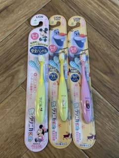 クリニカKid's ハブラシ 0－2才用 3本のサムネイル