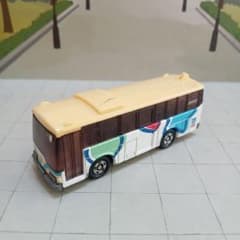 トミカ スリーエフ ラッピングバス2 限定 - メルカリ