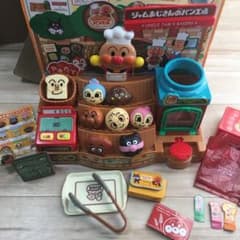 アンパンマン焼きたてパン工場のサムネイル