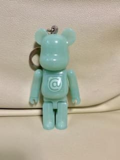 ベアブリック☆キーホルダーライトのサムネイル
