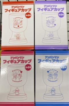 アンパンマン　フィギュアカップ　全種類　アサヒ飲料のサムネイル
