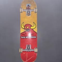 8インチToy Machine スケートボードのサムネイル