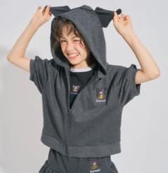 【新品】クロミ なりきり半袖ジップパーカー 110cmのサムネイル