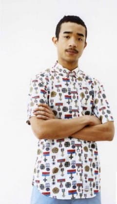 値引きします！SUPREME medal shirt 2010 SS Mサイズのサムネイル