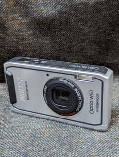 PENTAX OPTIO W60 SILVER　防水　防塵　デジカメ　本体セットのサムネイル