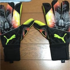 キーパーグローブ プーマのサムネイル