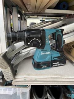 マキタ makita HR244 充電式ハンマドリル 18Vのサムネイル