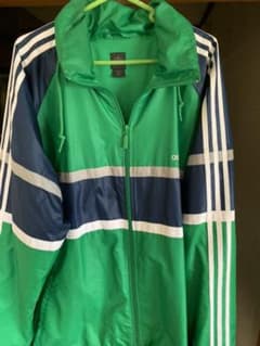 はまち様　adidas ナイロンジャケット中古のサムネイル