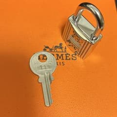 エルメス シルバー　カデナ　南京錠　パドロック　鍵　キー　NO111 エルメス シルバー カデナ 南京錠 パドロック 鍵 キー NO111
