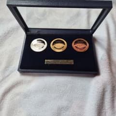 1998 長野冬季五輪 メダルピンバッジセット - メルカリ