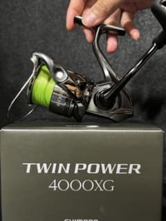24ツインパワー4000XG シマノ　セール中のサムネイル