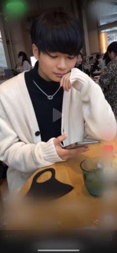 ZARA コットンカーディガン　オフホワイトのサムネイル