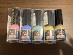 胡粉ネイル　5本のサムネイル