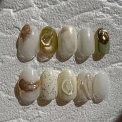 緑 ニュアンスネイル　淡色 ぷっくり 袴 振袖のサムネイル
