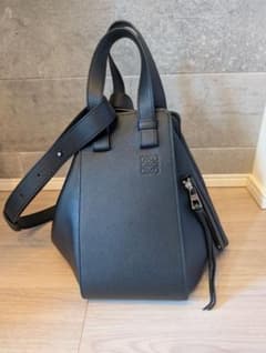 LOEWE ロエベ ハンモック スモール ブラック 保存袋カード付 美品 正規品のサムネイル