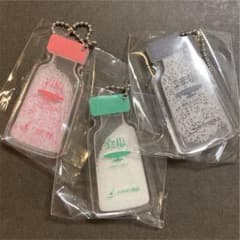 食塩 アクリルキーホルダー ごま塩 岩塩 食塩のサムネイル
