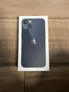 新品未開封 iphone13 ミッドナイト 128GB simフリーのサムネイル
