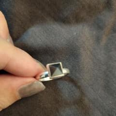 agate ピラミッド型オープンリングのサムネイル