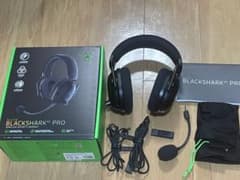 本日特別価格！交渉可Razer BLACKSHARK V2 PRO ヘッドセットのサムネイル