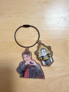 匿名配送 ONE Ｎ’ ONLYランダムアクキーHAYATOのサムネイル