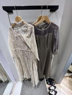 ワンピース　ドレス　専用ページのサムネイル