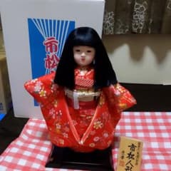 市松人形のサムネイル
