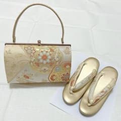 神田胡蝶　和装バッグ　草履　セット　L寸　フォーマル　振袖　成人式　正絹帯地 神田胡蝶 和装バッグ 草履 セット M寸 フォーマル 振袖 訪問着 - メルカリ