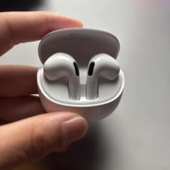 ワイヤレスイヤフォン ホワイト USB-C充電のサムネイル