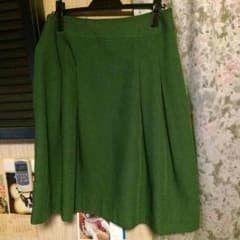 新品 ひざ丈スカートのサムネイル