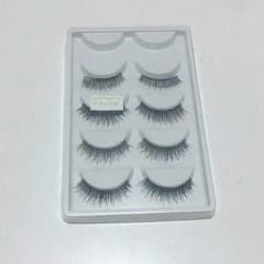 ナチュラル つけまつげのサムネイル