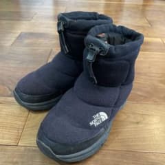 THE NORTH FACE ヌプシ　ブーツのサムネイル